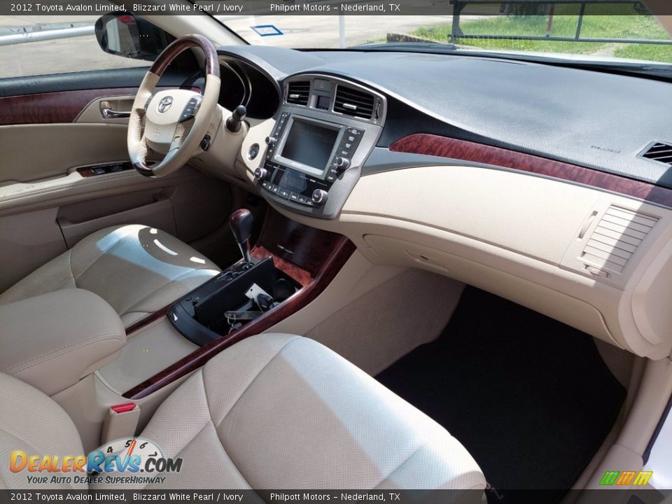 2012 Toyota Avalon Limited Blizzard White Pearl / Ivory Photo #31