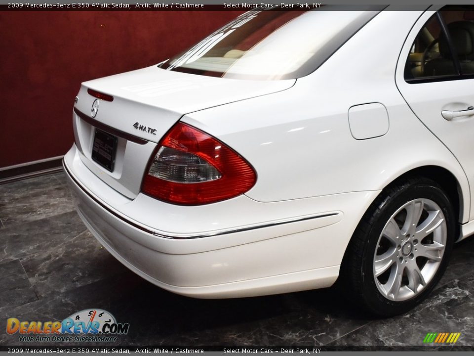 2009 Mercedes-Benz E 350 4Matic Sedan Arctic White / Cashmere Photo #5