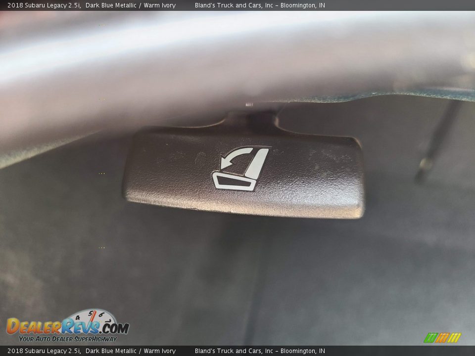 2018 Subaru Legacy 2.5i Dark Blue Metallic / Warm Ivory Photo #32