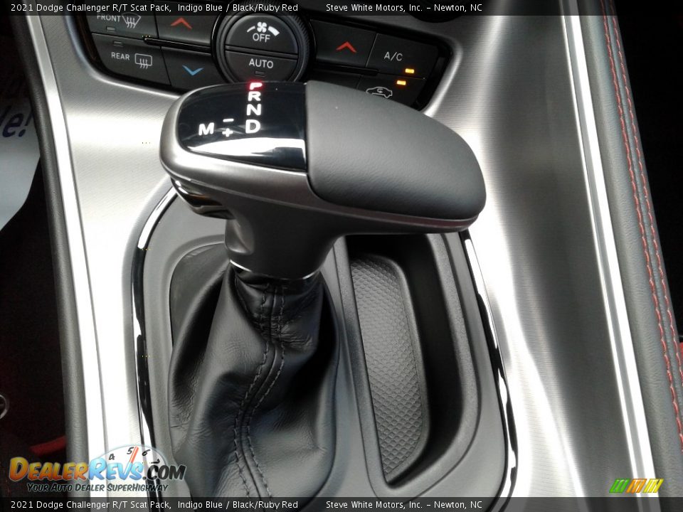 2021 Dodge Challenger R/T Scat Pack Shifter Photo #24