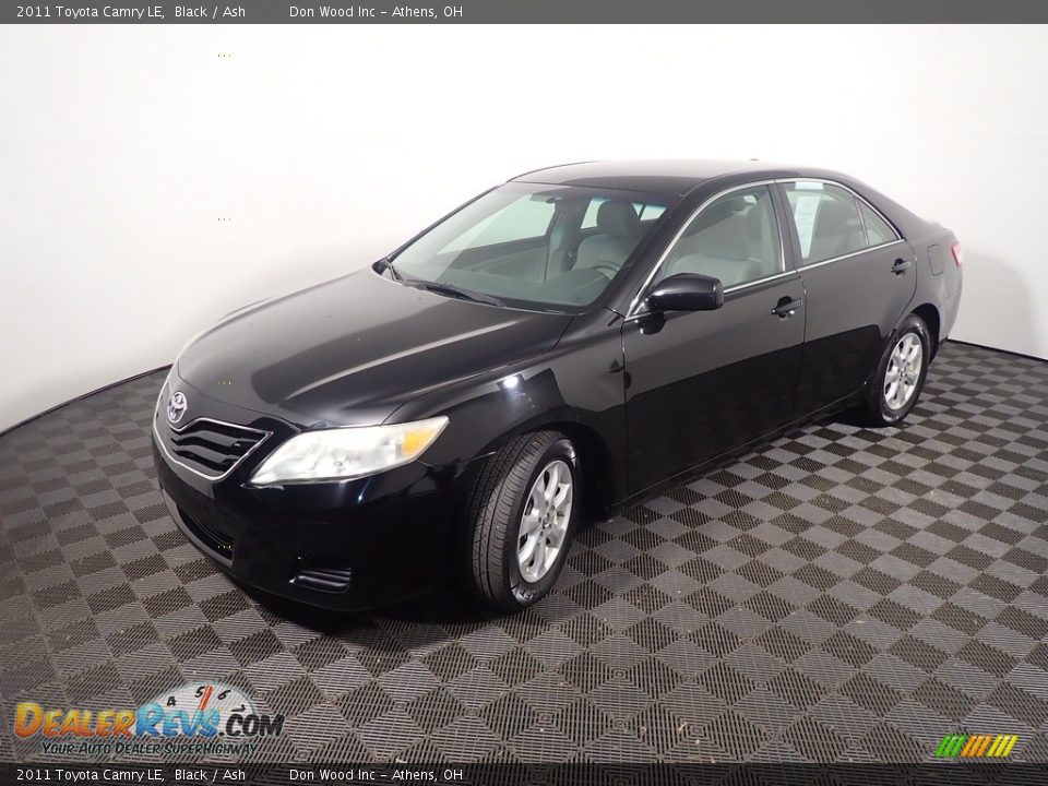 2011 Toyota Camry LE Black / Ash Photo #8