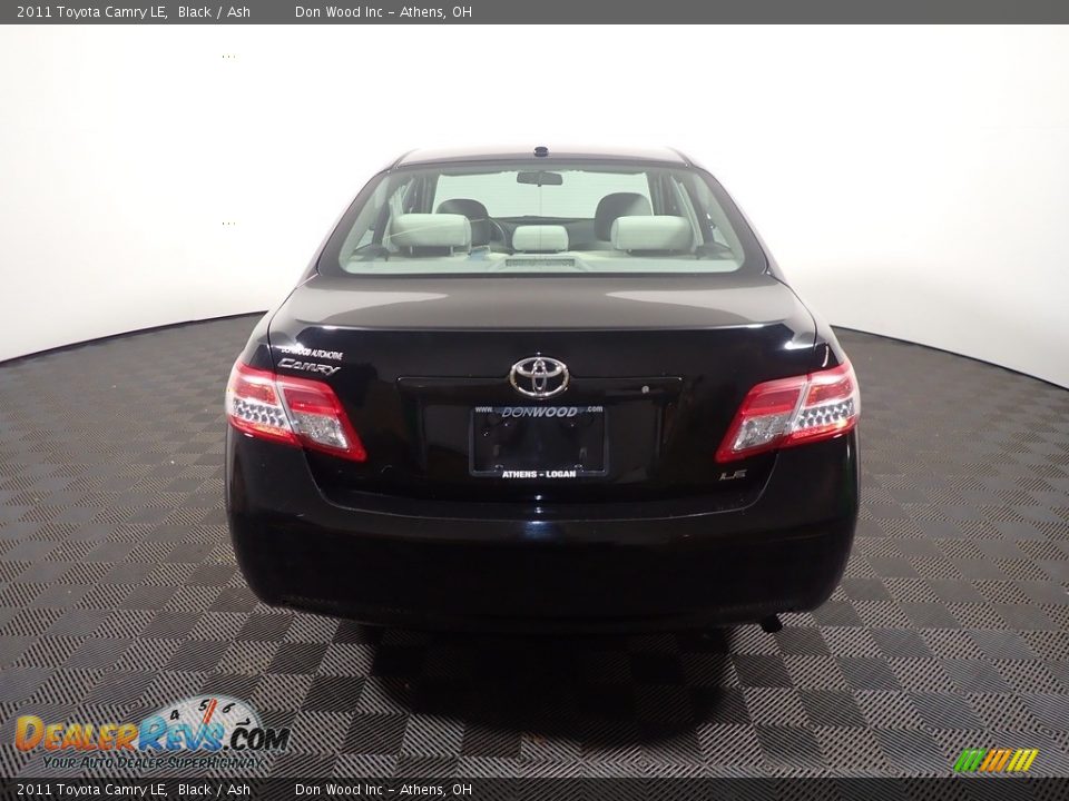 2011 Toyota Camry LE Black / Ash Photo #12