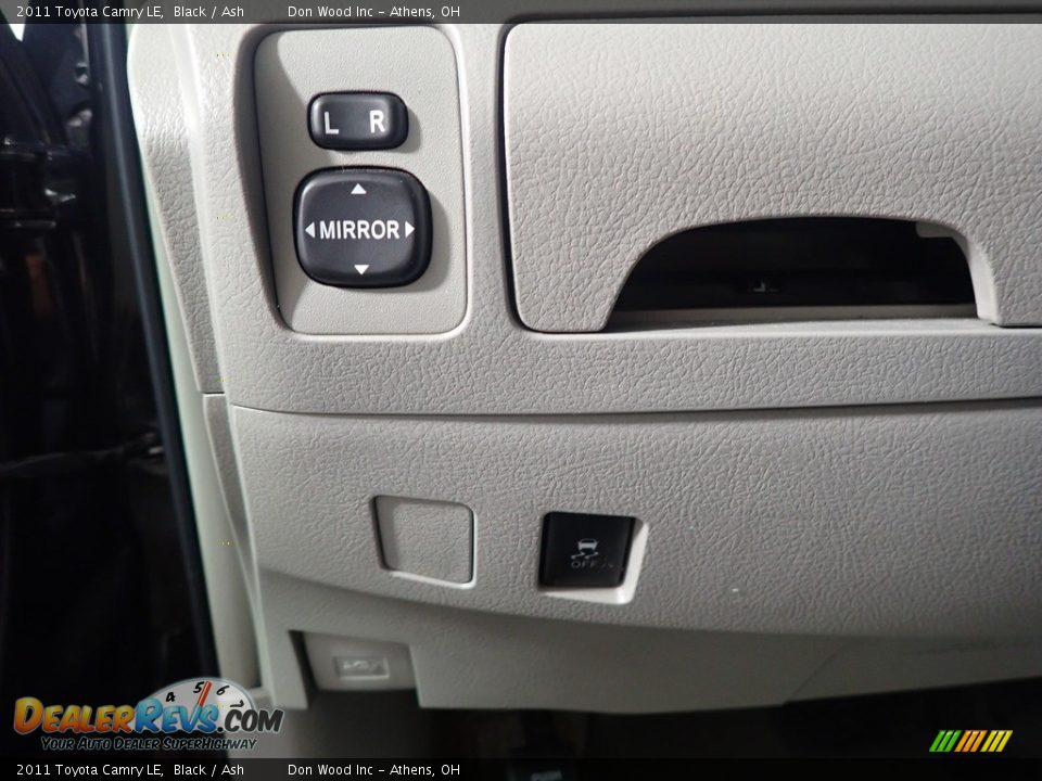 2011 Toyota Camry LE Black / Ash Photo #28