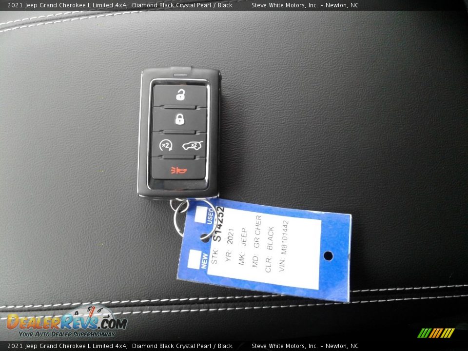 2021 Jeep Grand Cherokee L Limited 4x4 Diamond Black Crystal Pearl / Black Photo #27
