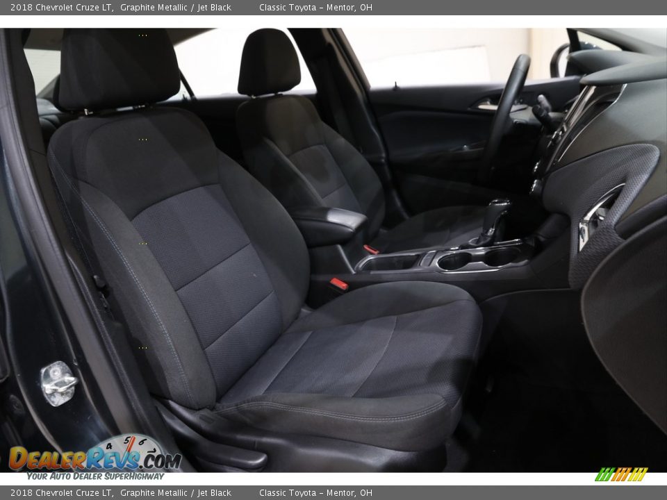2018 Chevrolet Cruze LT Graphite Metallic / Jet Black Photo #14