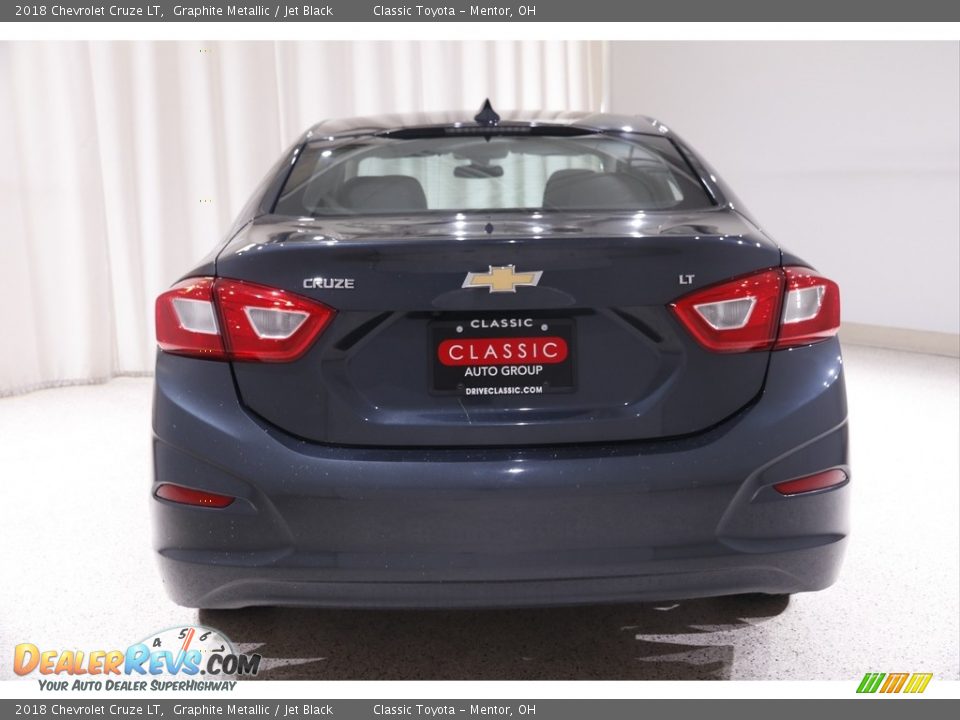 2018 Chevrolet Cruze LT Graphite Metallic / Jet Black Photo #17