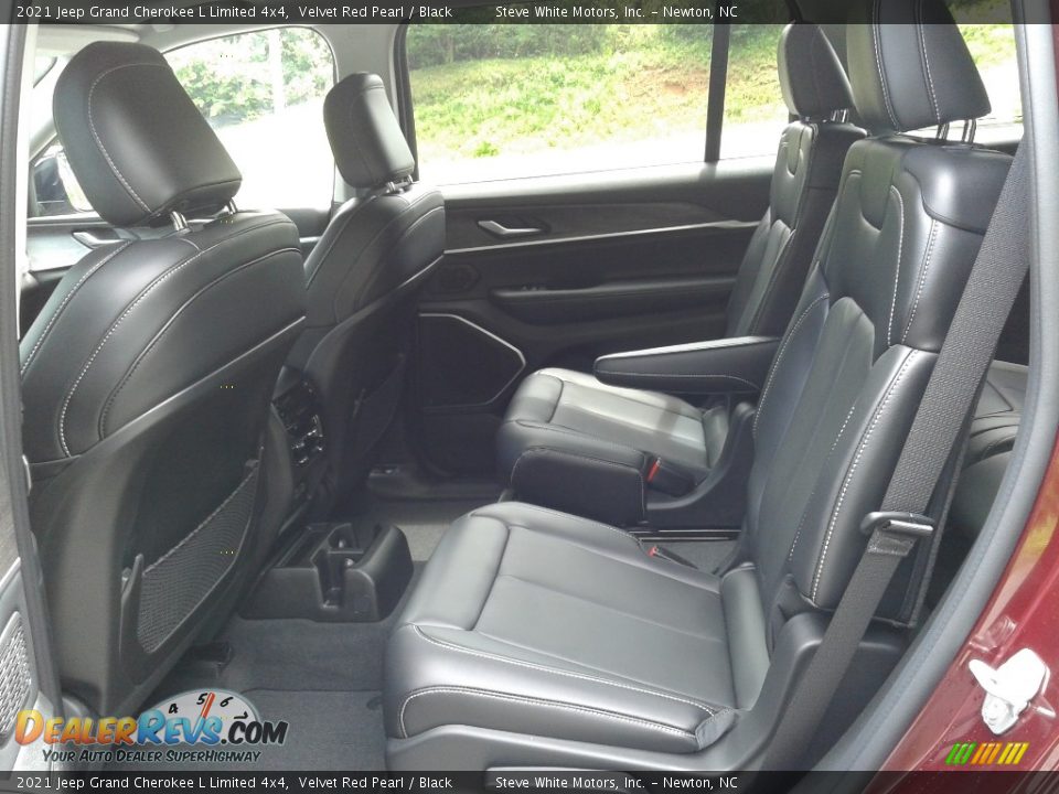2021 Jeep Grand Cherokee L Limited 4x4 Velvet Red Pearl / Black Photo #11