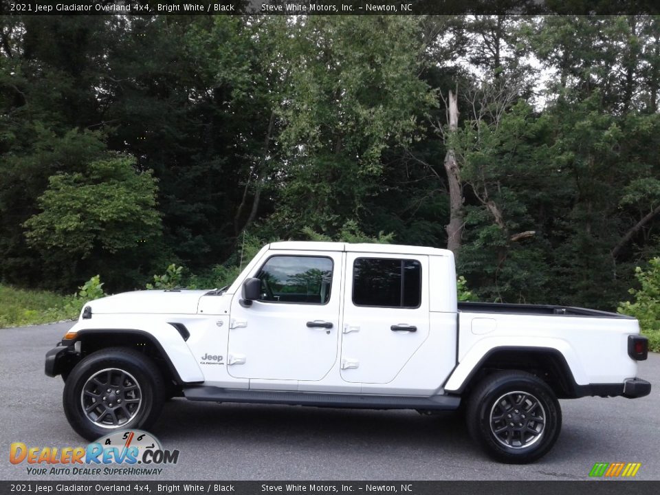 2021 Jeep Gladiator Overland 4x4 Bright White / Black Photo #1