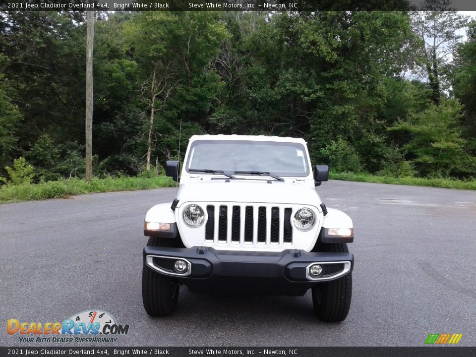 2021 Jeep Gladiator Overland 4x4 Bright White / Black Photo #3