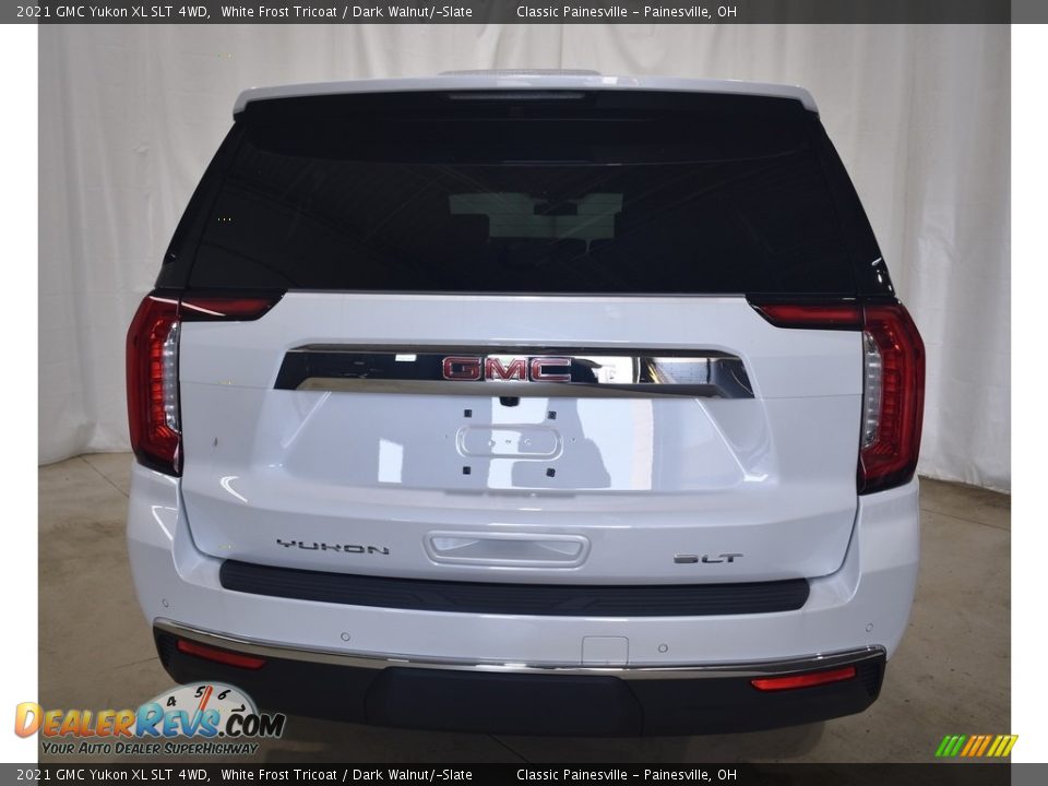 2021 GMC Yukon XL SLT 4WD White Frost Tricoat / Dark Walnut/­Slate Photo #3