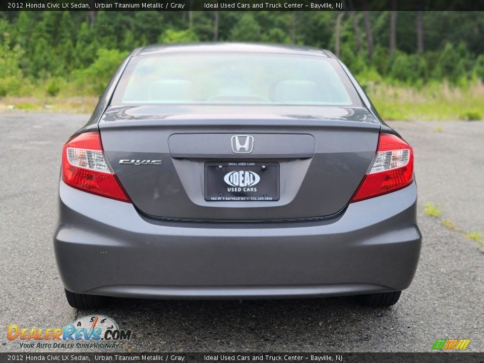 2012 Honda Civic LX Sedan Urban Titanium Metallic / Gray Photo #4