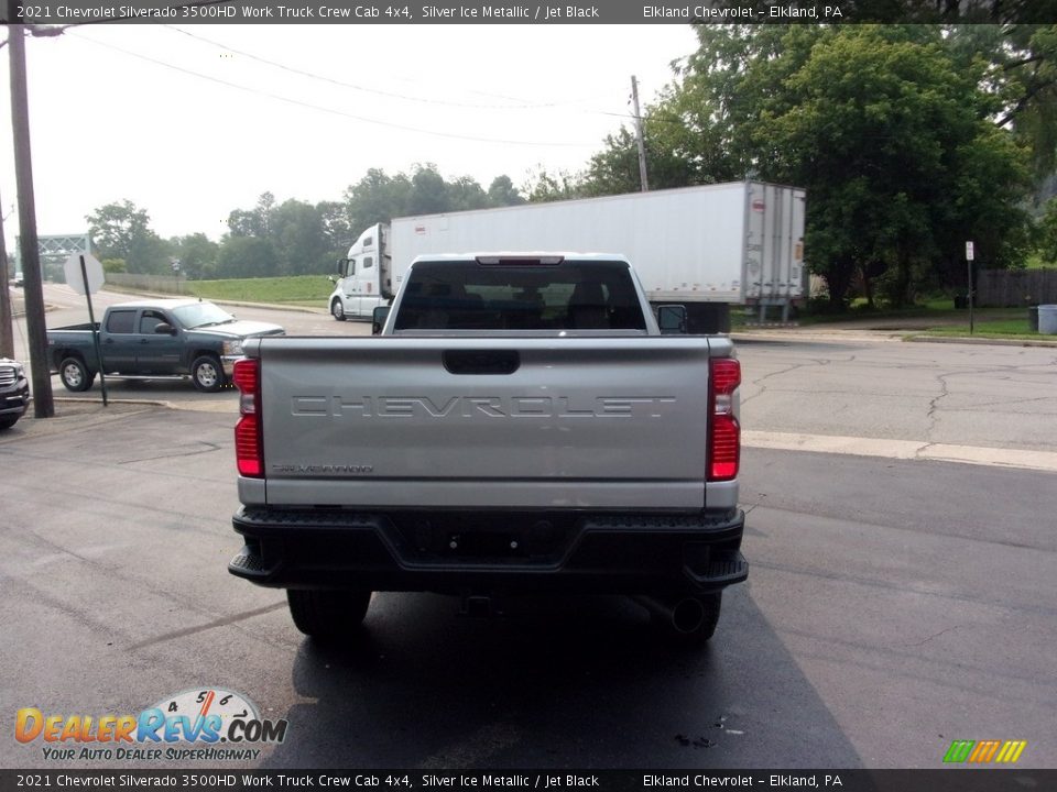 2021 Chevrolet Silverado 3500HD Work Truck Crew Cab 4x4 Silver Ice Metallic / Jet Black Photo #4