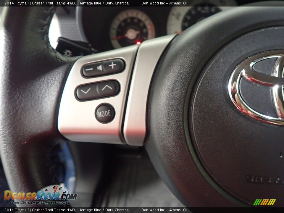 2014 Toyota FJ Cruiser Trail Teams 4WD Steering Wheel Photo #28