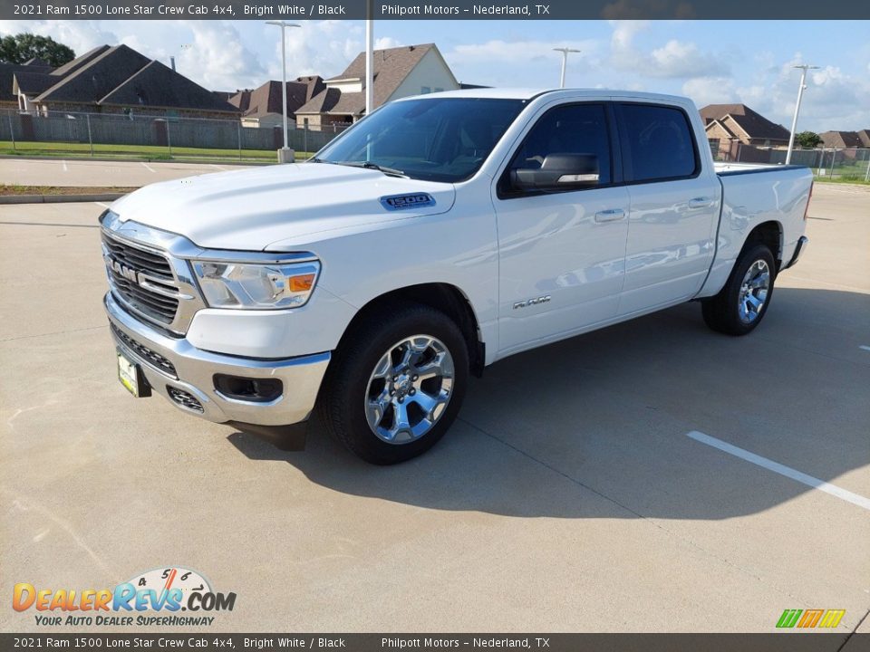 Front 3/4 View of 2021 Ram 1500 Lone Star Crew Cab 4x4 Photo #3