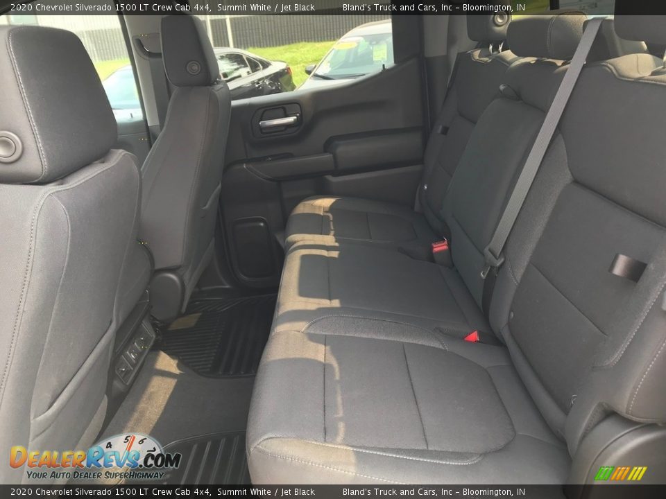 2020 Chevrolet Silverado 1500 LT Crew Cab 4x4 Summit White / Jet Black Photo #33