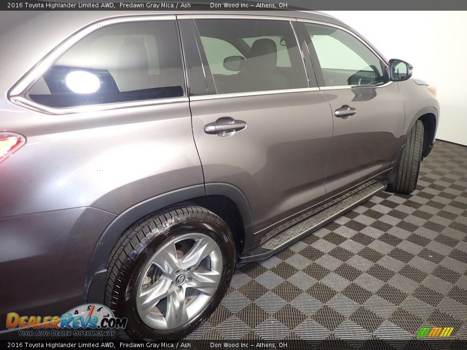 2016 Toyota Highlander Limited AWD Predawn Gray Mica / Ash Photo #23