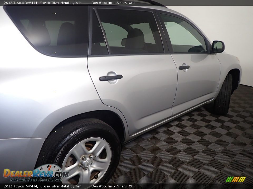2012 Toyota RAV4 I4 Classic Silver Metallic / Ash Photo #18