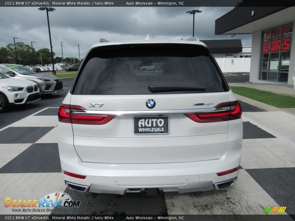 2021 BMW X7 xDrive40i Mineral White Metallic / Ivory White Photo #4