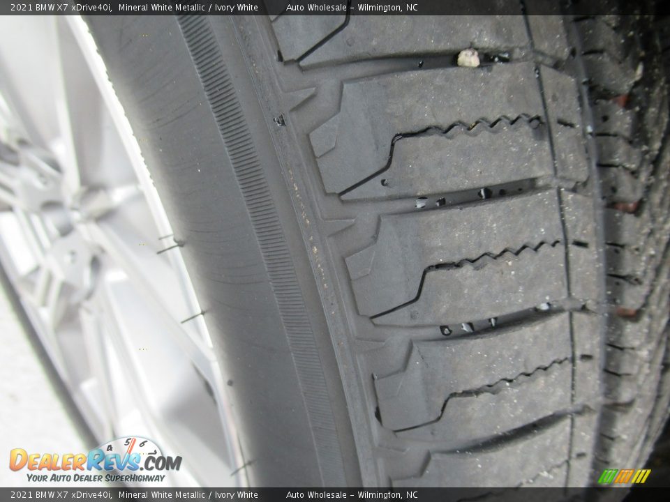 2021 BMW X7 xDrive40i Mineral White Metallic / Ivory White Photo #8