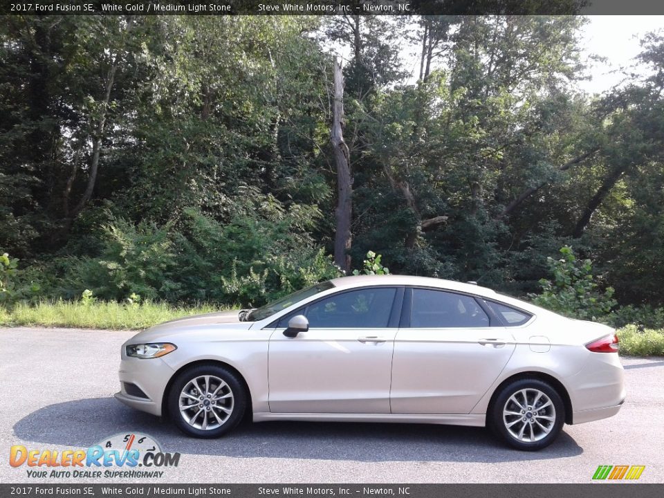 2017 Ford Fusion SE White Gold / Medium Light Stone Photo #1