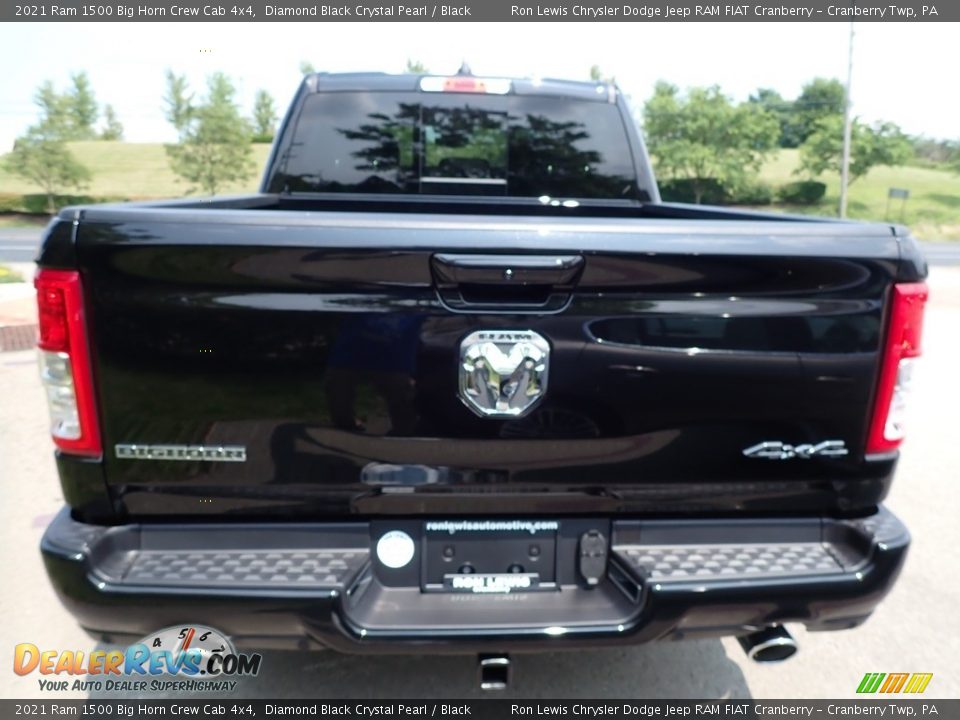 2021 Ram 1500 Big Horn Crew Cab 4x4 Diamond Black Crystal Pearl / Black Photo #5