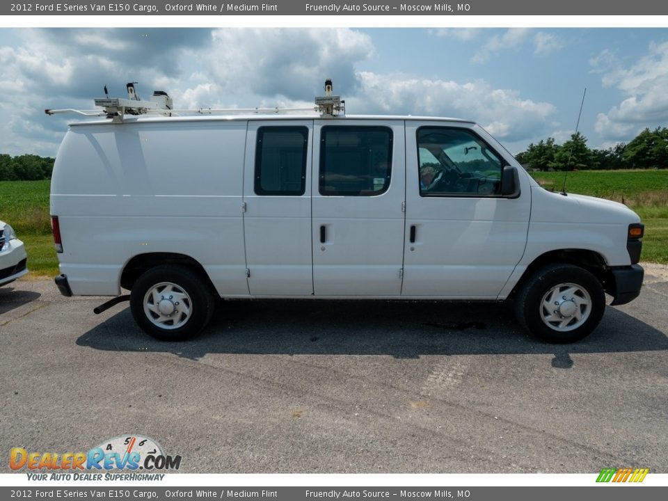 2012 Ford E Series Van E150 Cargo Oxford White / Medium Flint Photo #3