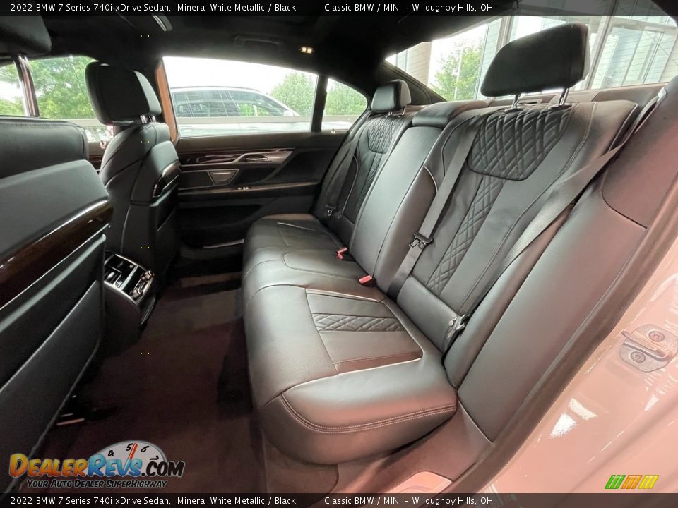 Rear Seat of 2022 BMW 7 Series 740i xDrive Sedan Photo #5