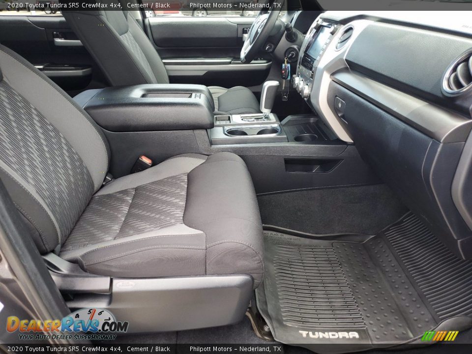 2020 Toyota Tundra SR5 CrewMax 4x4 Cement / Black Photo #28