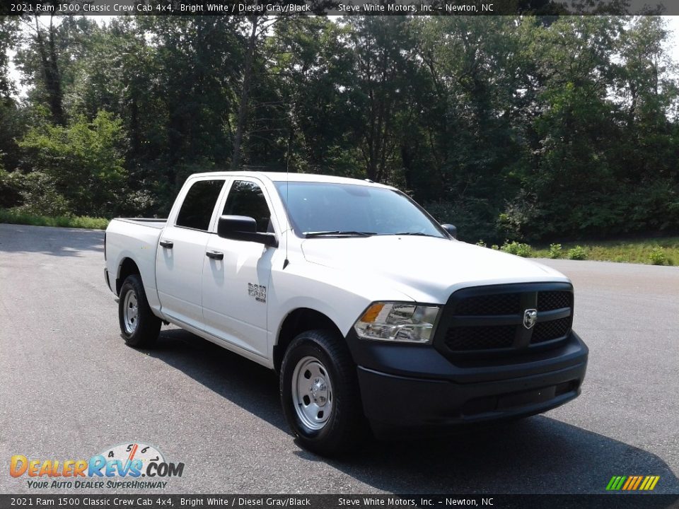 2021 Ram 1500 Classic Crew Cab 4x4 Bright White / Diesel Gray/Black Photo #4