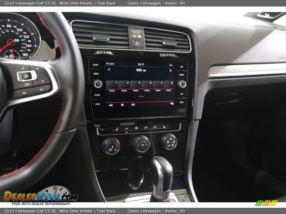 2019 Volkswagen Golf GTI SE White Silver Metallic / Titan Black Photo #9