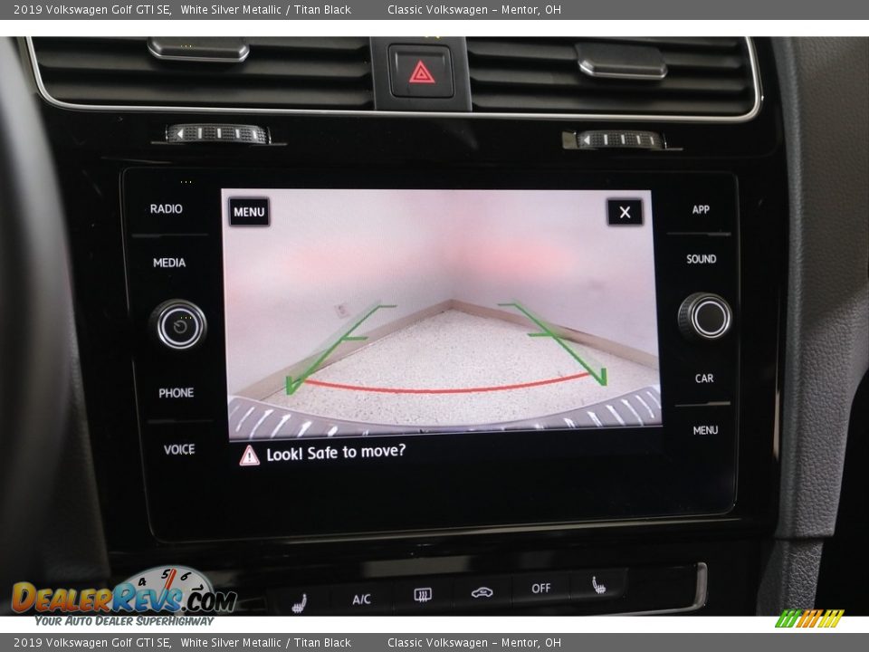 2019 Volkswagen Golf GTI SE White Silver Metallic / Titan Black Photo #11