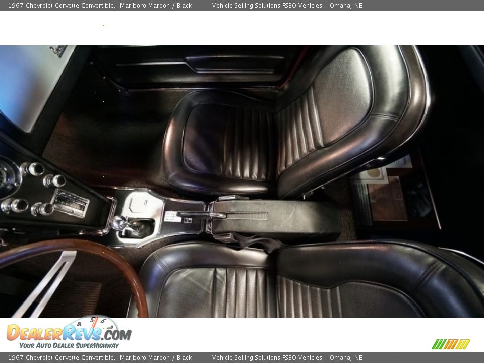 Front Seat of 1967 Chevrolet Corvette Convertible Photo #4