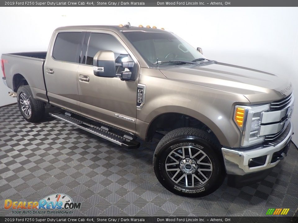 2019 Ford F250 Super Duty Lariat Crew Cab 4x4 Stone Gray / Dark Marsala Photo #4