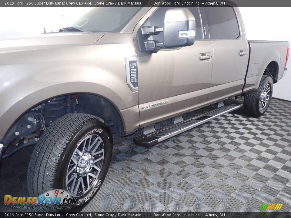 2019 Ford F250 Super Duty Lariat Crew Cab 4x4 Stone Gray / Dark Marsala Photo #11