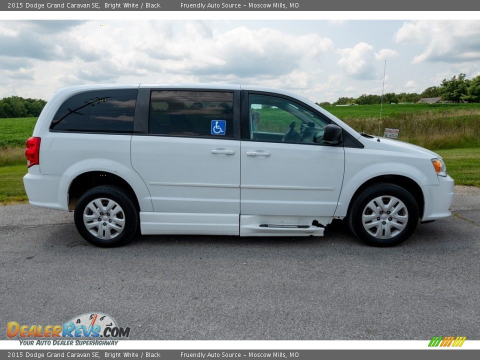 2015 Dodge Grand Caravan SE Bright White / Black Photo #3