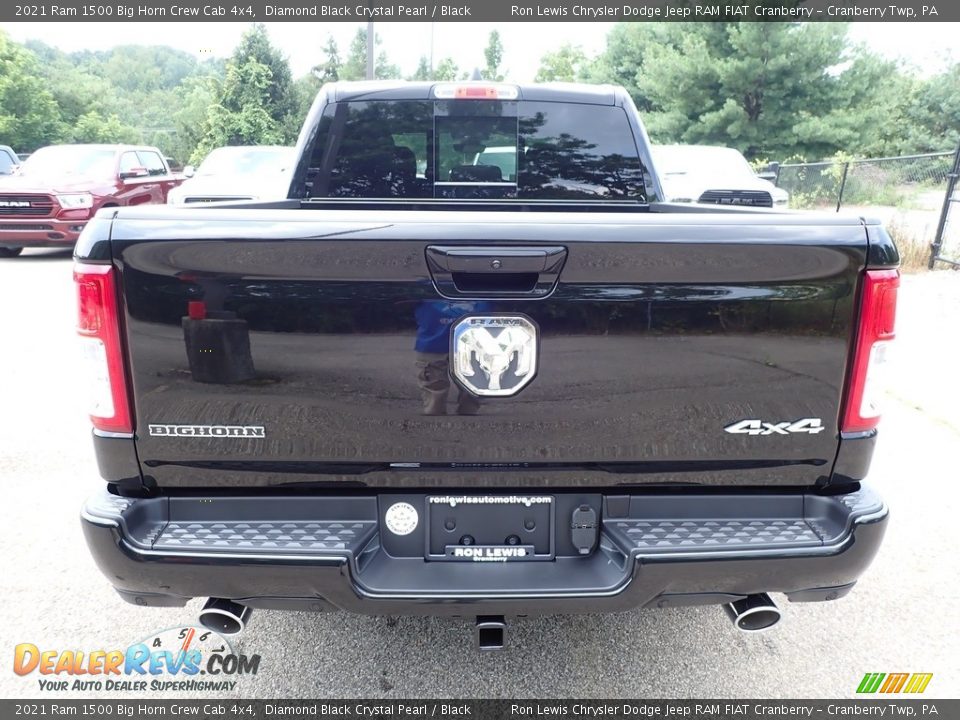2021 Ram 1500 Big Horn Crew Cab 4x4 Diamond Black Crystal Pearl / Black Photo #5