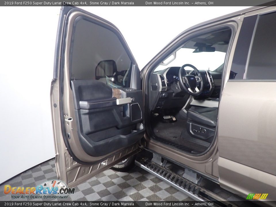 2019 Ford F250 Super Duty Lariat Crew Cab 4x4 Stone Gray / Dark Marsala Photo #21