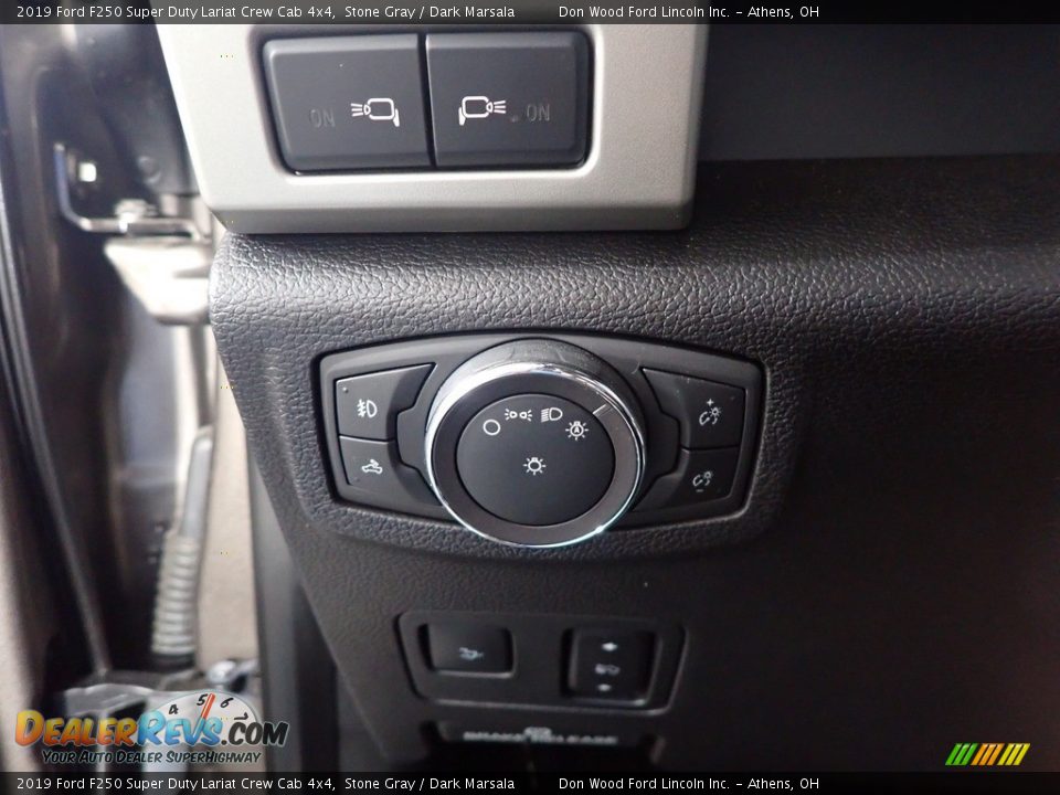 2019 Ford F250 Super Duty Lariat Crew Cab 4x4 Stone Gray / Dark Marsala Photo #33