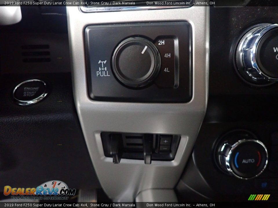 2019 Ford F250 Super Duty Lariat Crew Cab 4x4 Stone Gray / Dark Marsala Photo #34