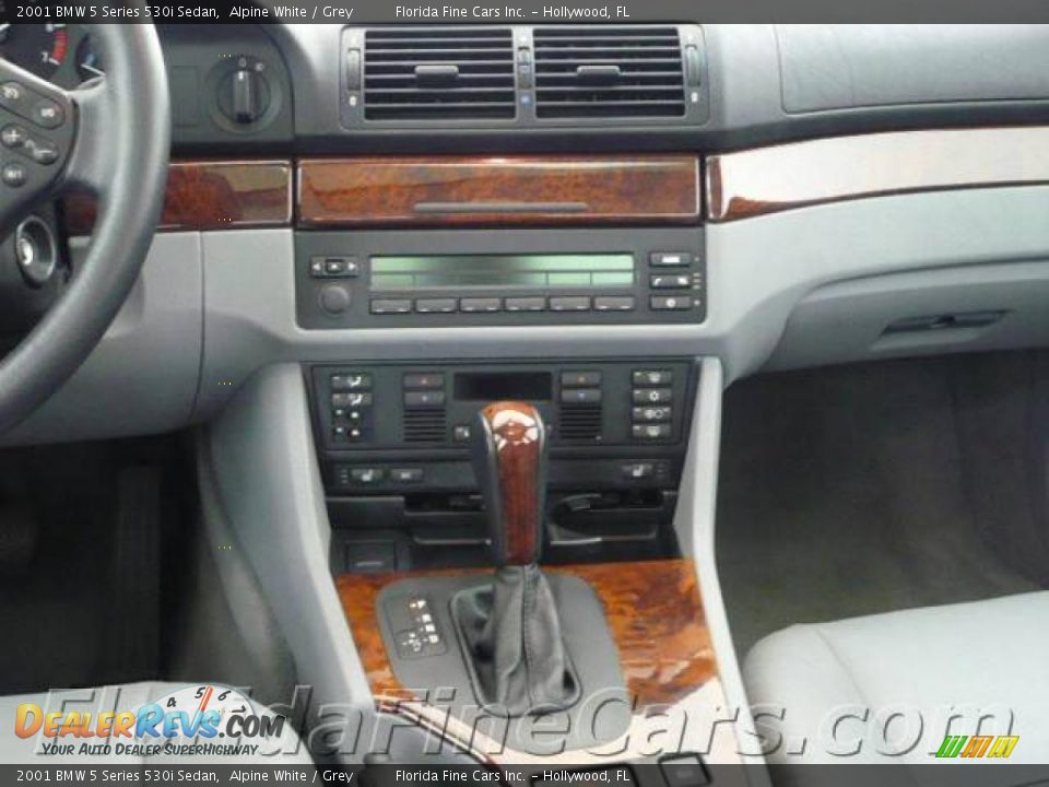 2001 BMW 5 Series 530i Sedan Alpine White / Grey Photo #18