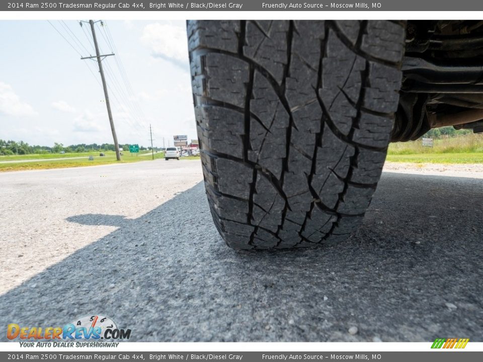 2014 Ram 2500 Tradesman Regular Cab 4x4 Bright White / Black/Diesel Gray Photo #11