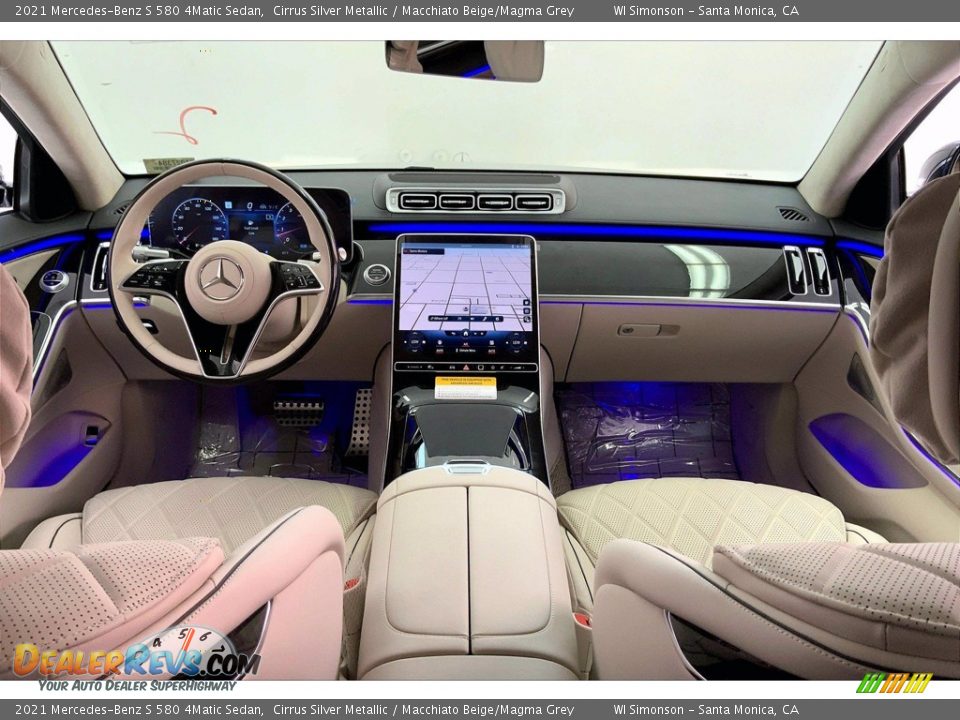 Dashboard of 2021 Mercedes-Benz S 580 4Matic Sedan Photo #6