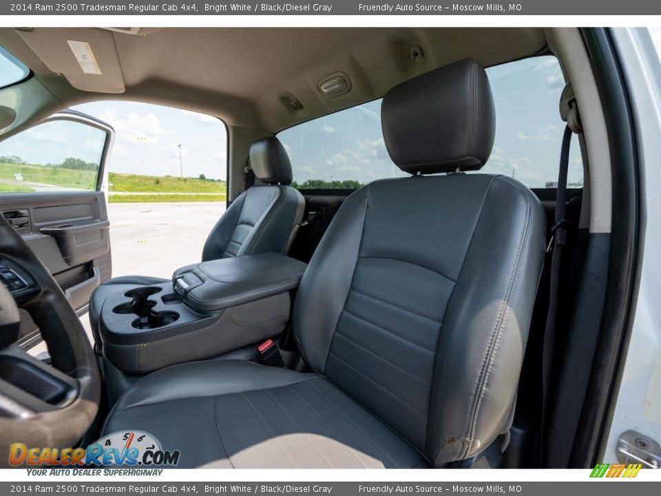 2014 Ram 2500 Tradesman Regular Cab 4x4 Bright White / Black/Diesel Gray Photo #18