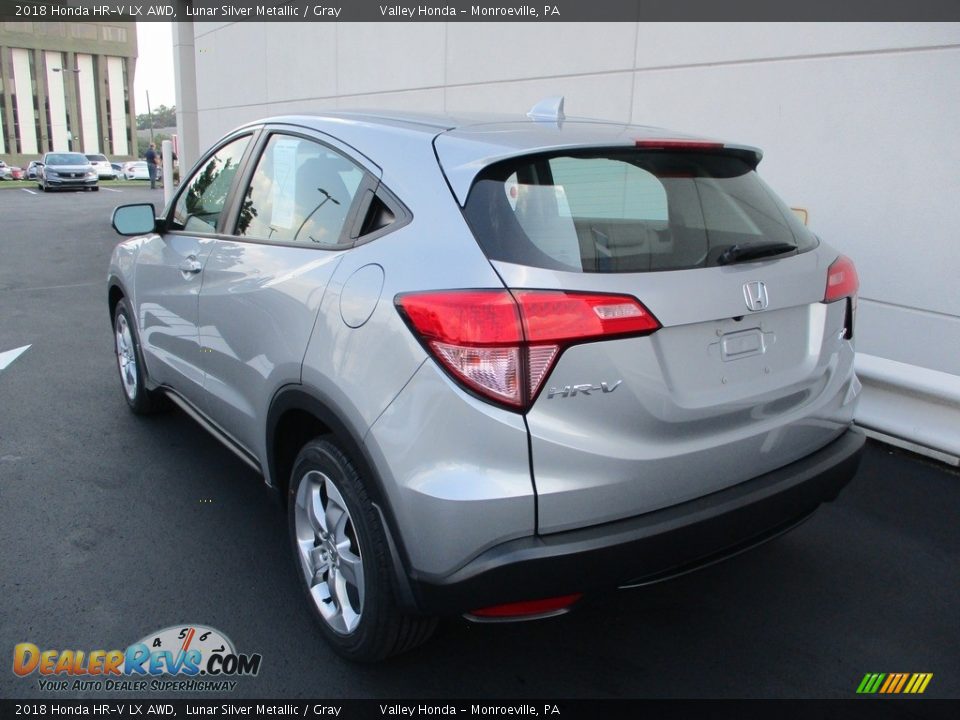 2018 Honda HR-V LX AWD Lunar Silver Metallic / Gray Photo #3