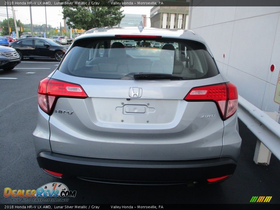 2018 Honda HR-V LX AWD Lunar Silver Metallic / Gray Photo #4