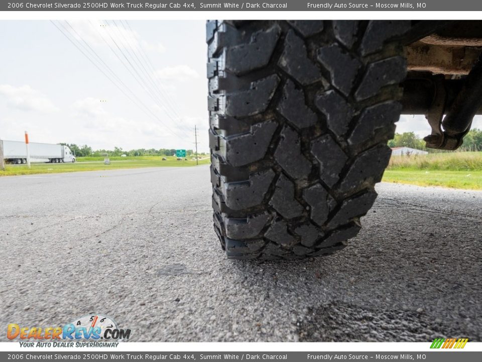 2006 Chevrolet Silverado 2500HD Work Truck Regular Cab 4x4 Summit White / Dark Charcoal Photo #14