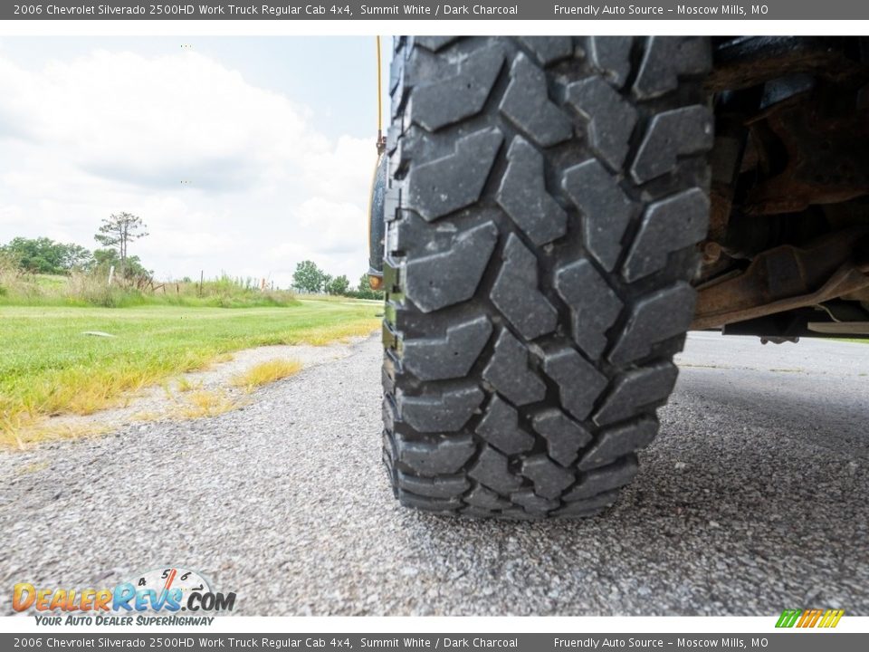 2006 Chevrolet Silverado 2500HD Work Truck Regular Cab 4x4 Summit White / Dark Charcoal Photo #18