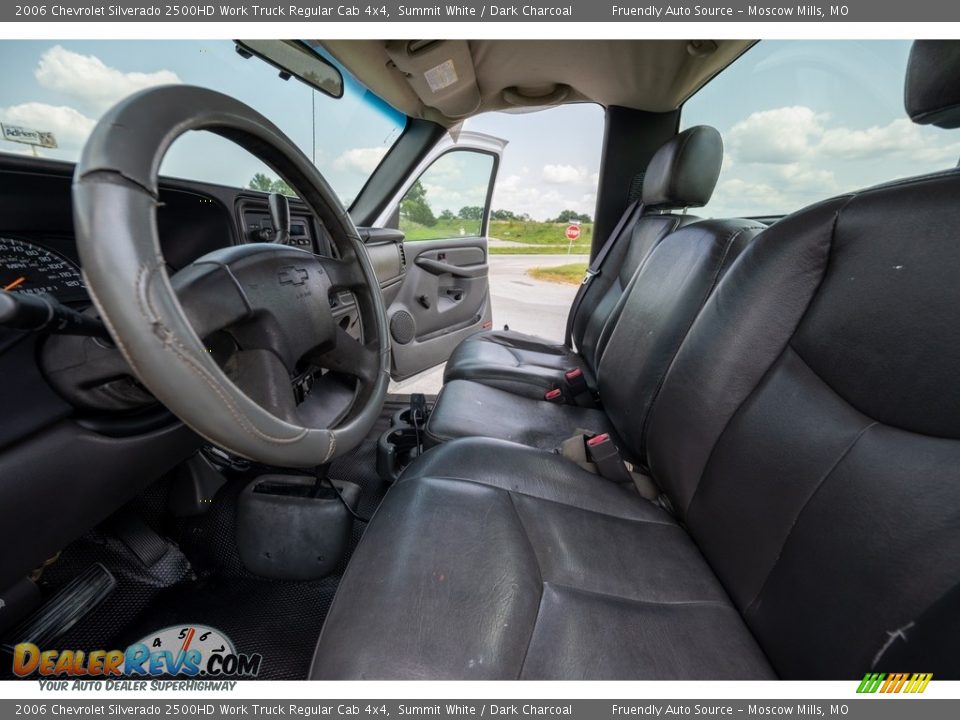 2006 Chevrolet Silverado 2500HD Work Truck Regular Cab 4x4 Summit White / Dark Charcoal Photo #21