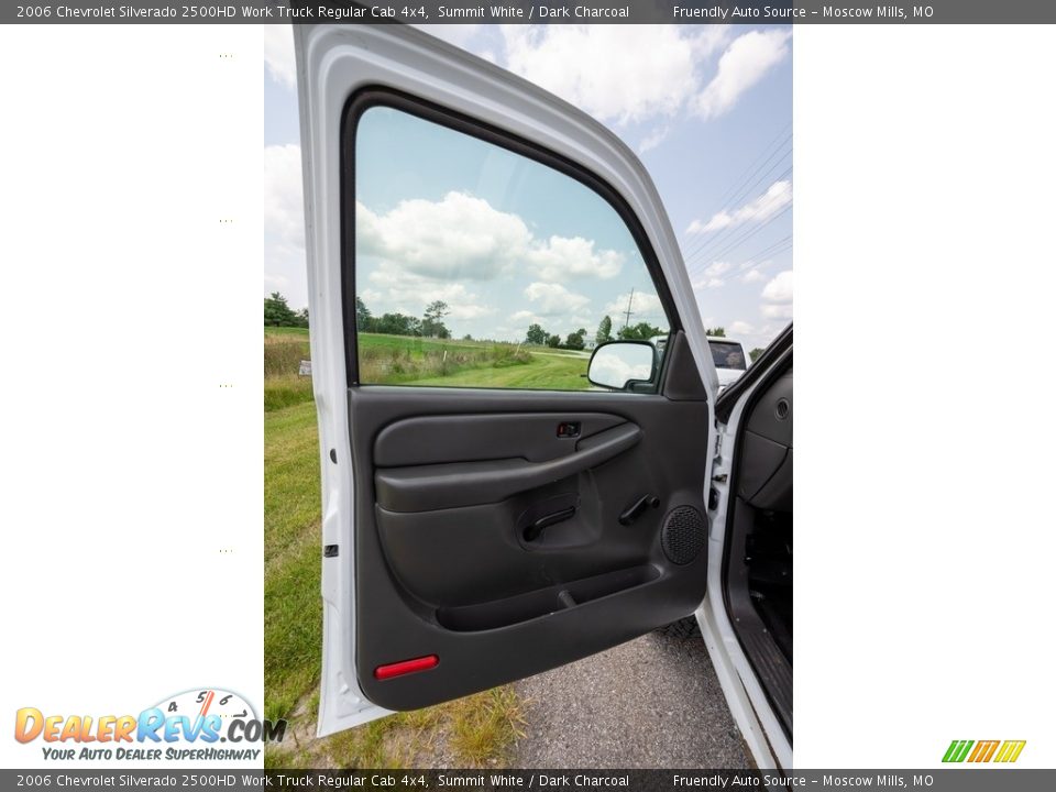 2006 Chevrolet Silverado 2500HD Work Truck Regular Cab 4x4 Summit White / Dark Charcoal Photo #23