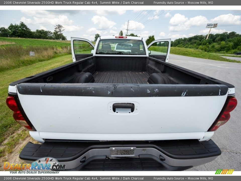 2006 Chevrolet Silverado 2500HD Work Truck Regular Cab 4x4 Summit White / Dark Charcoal Photo #25